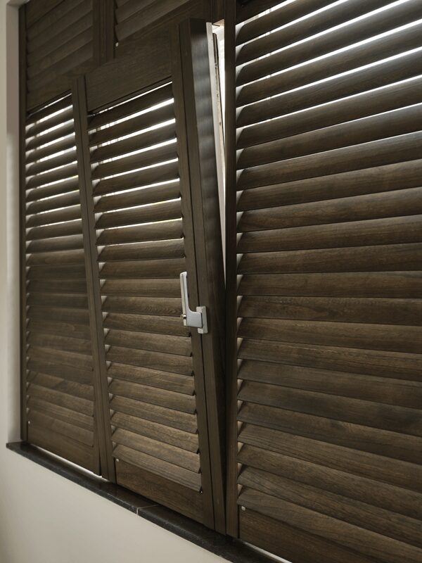 Shutters draaikiepraam breda